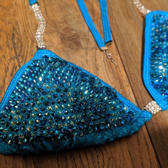 Angel Competition Bikini TOP - Picture 2 of 3